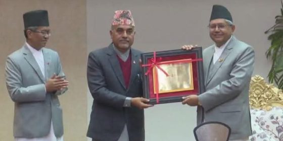 लेखक तथा राजनीतिक विष्लेषक सुदर्शन आचार्य सम्मानित
