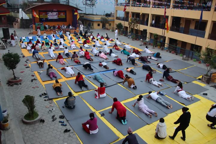 चौतारामा योग शिविर सुरू, किन गर्ने योग ? के हुन्छ फाइदा ?