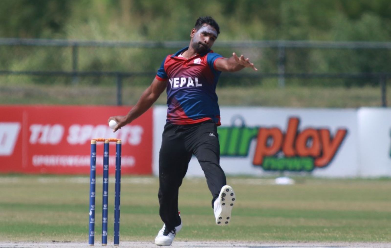 क्रिकेटर आदिल आलम मोटरसाइकल दुर्घटनामा घाइते