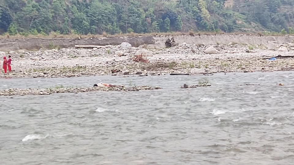 इन्द्रावतीले निलेको निर्जला थिइन् आमाविहीन,  बुवा हराएपछि स्याहार्थिन् फूपूले